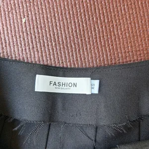 Macy's Black tennis skirt thumbnail 3