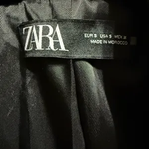 Zara Black Blazer Dress‎ with Pearl Buttons Minimalist Statement Piece thumbnail 5
