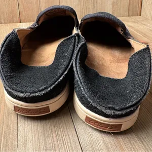 OluKai Womens 6.5 Black Snake Embossed Suede Leather Slip‎ On Loafers Shoes thumbnail 6