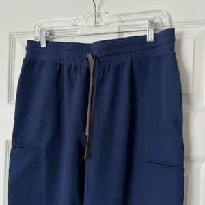 My Saints Jogger Style Scrub Pants - Size M thumbnail 2