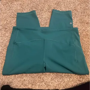 Lululemon Leggings thumbnail 2