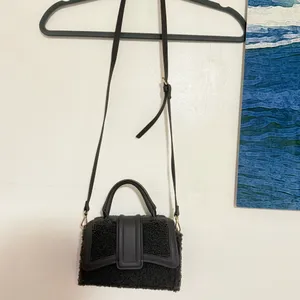 H&M Crossbody Bag thumbnail 2