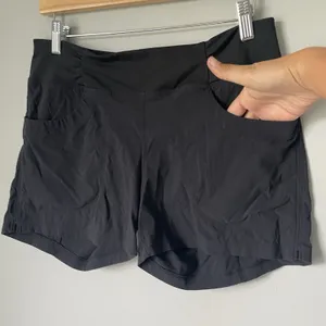 Mountain Hardwear Athletic Outdoor Hiking Shorts Gorpcore Black Women's Size Med thumbnail 5
