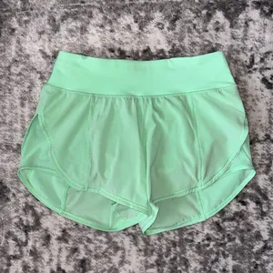 Lululemon Attack The Track Short *4" thumbnail 2