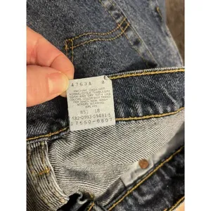 Vintage Levi's 550 Jeans Relaxed Fit Tapered Leg Junior's Size 11 M HIGH RISE thumbnail 5