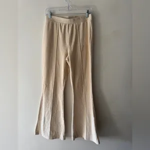 Aerie Groove-On Rib Velour Flare Pants‎ in Soft Oat thumbnail 3