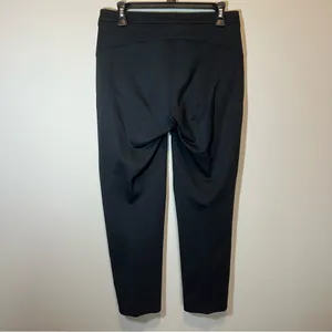 Lululemon Women’s Black On The Move‎ Pants Women’s 6 thumbnail 7