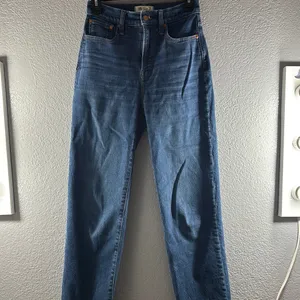Madewell The Perfect Vintage Wide-Leg Jean in Chartwood Wash thumbnail 5