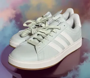 Adidas Grand Court Sneakers Women's 9 Mint Green Cream Leather NIB Shoes thumbnail 1