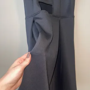 Black Dress thumbnail 4