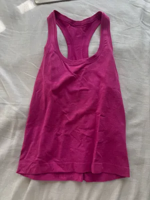 Lululemon Tank thumbnail 1