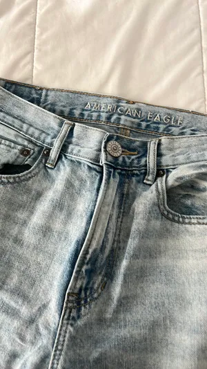American Eagle high rise 90s boyfriend washed jeans thumbnail 2
