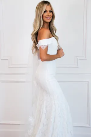 Bella and Bloom Off The Shoulder Wedding Dress thumbnail 2