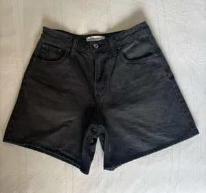Abercrombie Loose Short Curve Love High Rise thumbnail 1