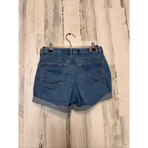 Jordache High Waisted Denim Shorts Womens Size 14 Medium Wash 3-Button Cuffed He thumbnail 3