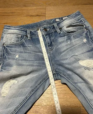 size 27 jeans, size 4 Buckle jeans thumbnail 9