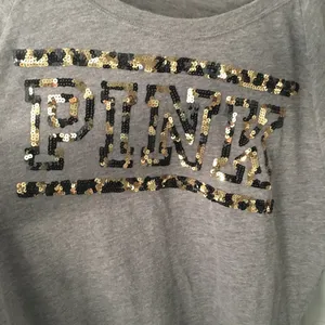 VS PINK top thumbnail 2