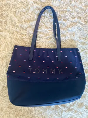 Tommy Hilfiger Purse thumbnail 2