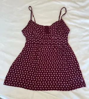 American Eagle Outfitters‎ Maroon Top Size Small thumbnail 1