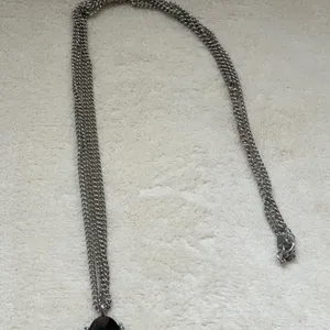 Necklace thumbnail 4