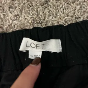 Loft Black dress pants thumbnail 4