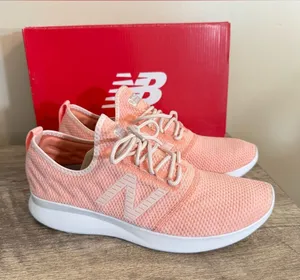 New Balance Running Sneakers FuelCore Coast V4 Women’s Size 10 Lightweight Mesh thumbnail 1