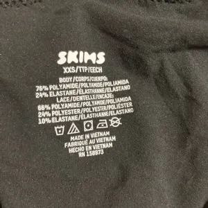 SKIMS Fits Everybody Lace Long Slip Dress thumbnail 6