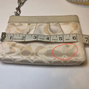 Coach Signature Jacquard Wristlet Women Small Cream‎ Gold Pleated Monogram Bag thumbnail 5