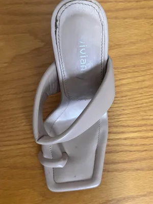 Nude heels Tan Size 7.5 thumbnail 2