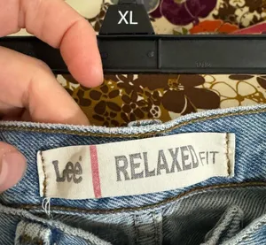 Lee Relaxed Denim Fit Jean Shorts thumbnail 3