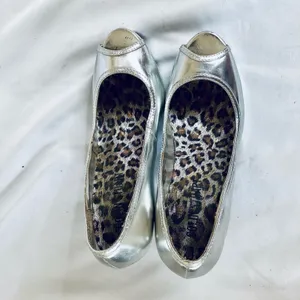 Colin Stuart Silver Peep Toe Pumps thumbnail 6