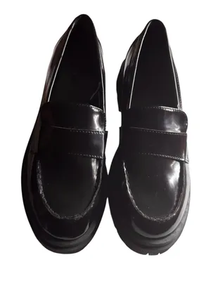 Old Navy Chunky Heel Women's Black Penny Loafers Size 8 New With Tag thumbnail 1