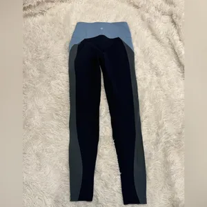 Lululemon Athletica Get Going Train Tight 28" leggings size 6 thumbnail 10