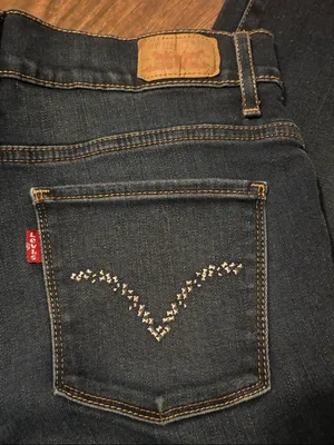 Levi's Size 6 Bootcut 512 Perfectly Slimming Straight Leg Jeans thumbnail 4