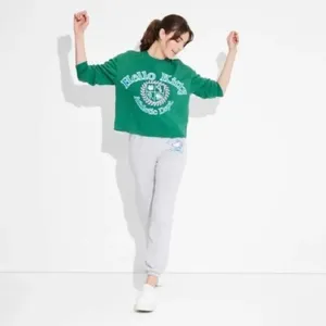 Hello Kitty Athletic Dept.‎ Graphic Sweatshirt - Size L - Green - NWT thumbnail 3