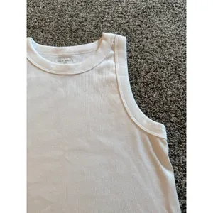 Old Navy Women's Snug White Ribbed Tank Top Size Small thumbnail 4