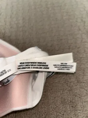 PINK Victoria's Secret Bra thumbnail 3