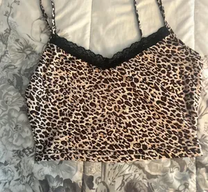 Cheetah print tops thumbnail 4