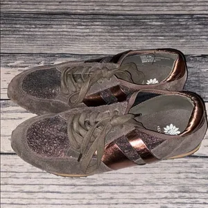 Yellow Box  Brown Shoes Size 8.5 thumbnail 3