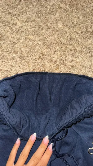  Alo Yoga Sweats  thumbnail 3