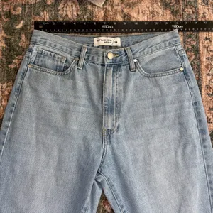 Just Black‎ Denim Straight Leg Jeans Size 28 Distressed Light Wash Made In USA thumbnail 11