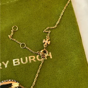 NWOT Tory Burch Gold-tone Pave Leaf Pendant Necklace thumbnail 4