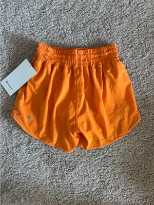 Lululemon Shorts thumbnail 2
