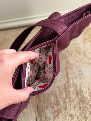 Vera Bradley Imperial Hearts Red Tote Embroidered Floral Vines Damask Cottage thumbnail 8