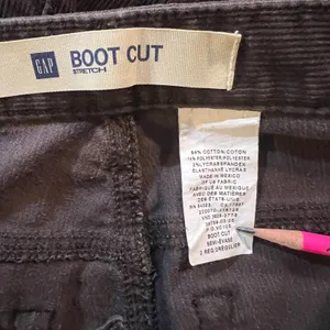GAP VTG Bootcut Brown Corduroys Mid/High Rise 5 Pocket size 2 thumbnail 3