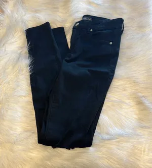 Abercrombie Black Super Skinny Jean thumbnail 1