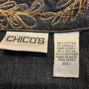 Chico’s Embroidered Sequin Open Front Jean Jacket Size 1 Chico (Med 8) Floral thumbnail 7