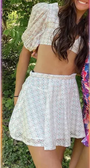 For love and lemons set thumbnail 2