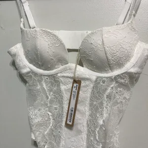 SKIMS Lace Bodysuit XS thumbnail 5