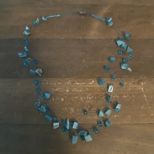 Vintage multi strand aqua blue shell chip necklace thumbnail 2